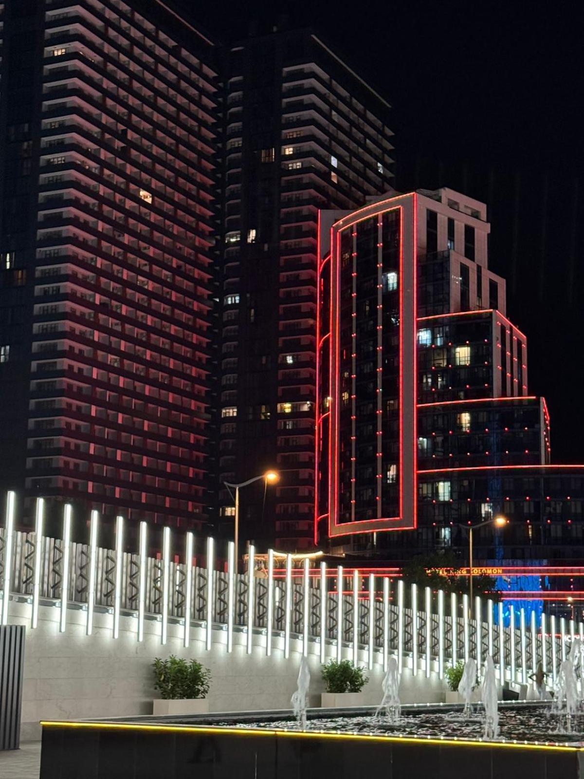 Moonlight Apart-Hotel Батумі Екстер'єр фото