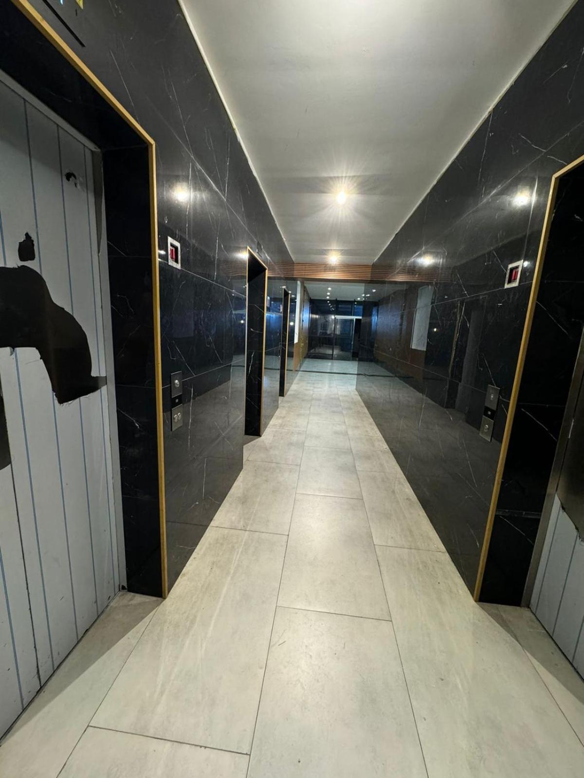 Moonlight Apart-Hotel Батумі Екстер'єр фото